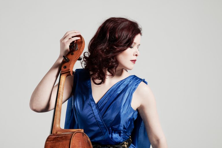NNO en Maya Fridman (cello)