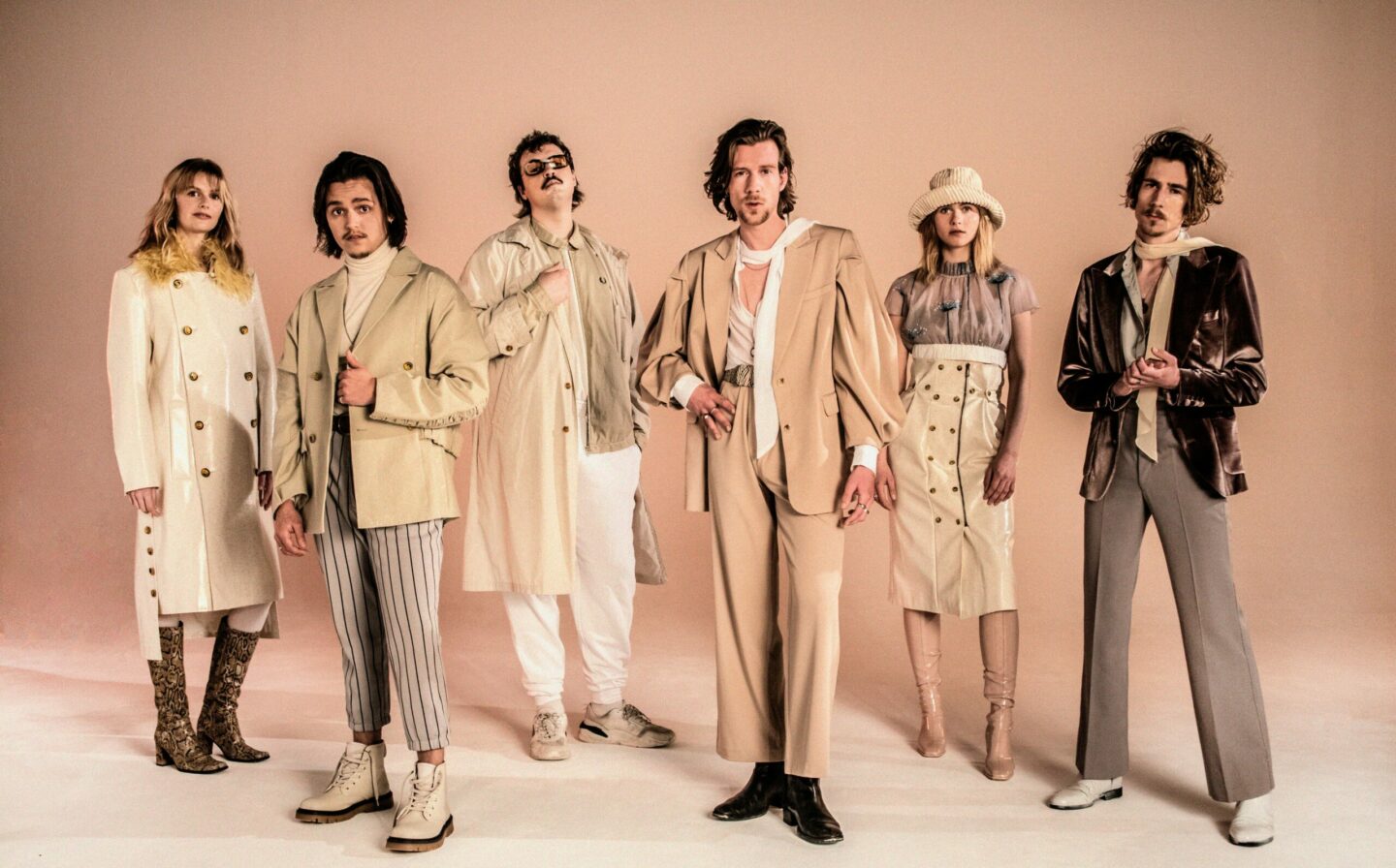 Son Mieux | + support: Silver Lake | 31 mei 2022 | Kleine zaal