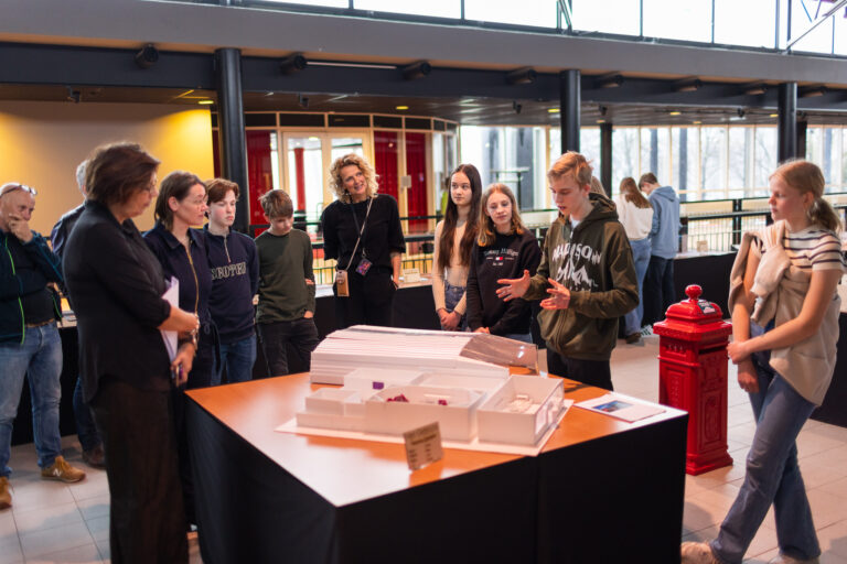 Prijsuitreiking expositie ontwerpen nieuwe muziekgebouw