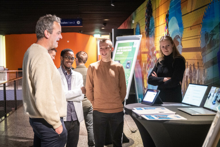 Deelnemers Crosswise in De Oosterpoort.