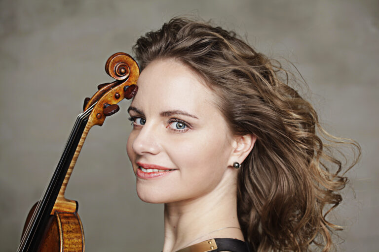 Academy of St. Martin in the Fields & Julia Fisscher