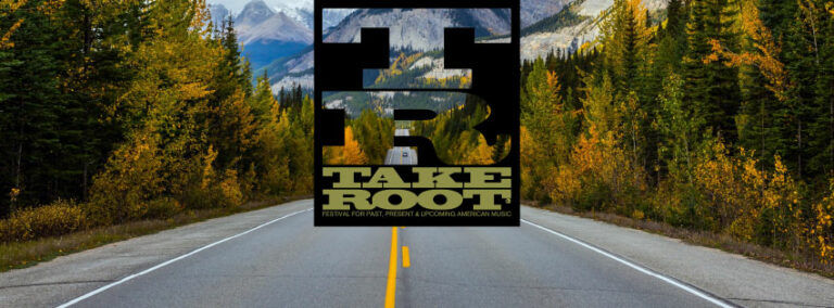 Logo TakeRoot met grote T en R met op de achtergrond Amerikaanse snelweg met bomen.