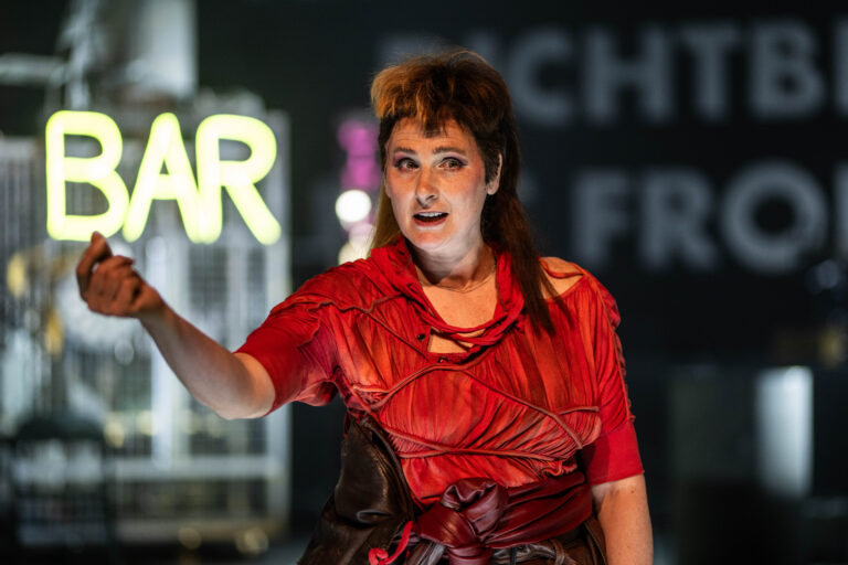 Het Nationale Theater - Moeder Courage