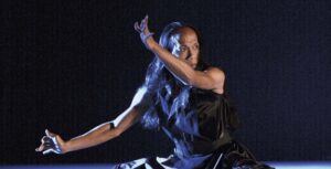 LeineRoebana en Black Pencil