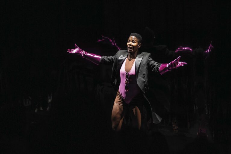 Maas theater en dans – Let_s go Barbie (Bart Grietens) 1 – 300 dpi RGB