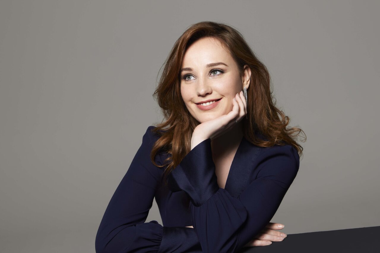 Nederlandse Reisopera -Het Sluwe Vosje solist Laetitia Gerards (Romy Treebusch) 1 – 300 dpi RGB
