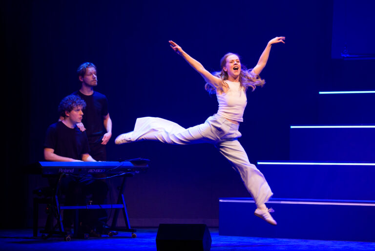 Scènefoto 5 – Lisa Ostermann – De Baas – fotocredits Sjoerd Derine