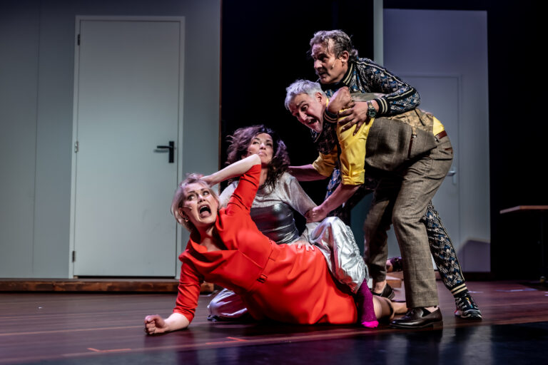 Scènefoto De Opvolgers (c) Willem van Walderveen_2