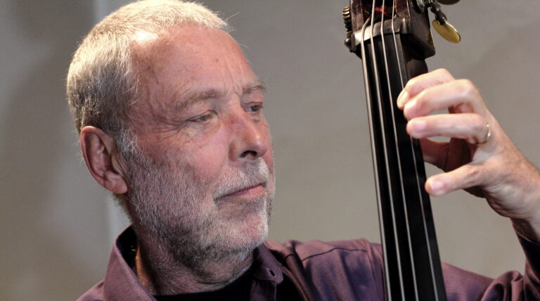 Dave Holland Trio