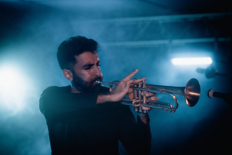 2025-11-08_RileyMulherkar_Boza_Rockit050_CasperMaas_CMB3933