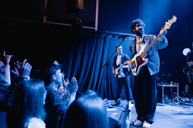 2025-11-08_VincenGarcia_FGZ_Rockit050_CasperMaas_CMA9637