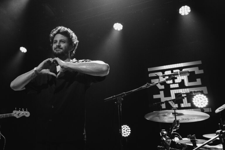 2025-11-08_VincenGarcia_FGZ_Rockit050_CasperMaas_CMA9663