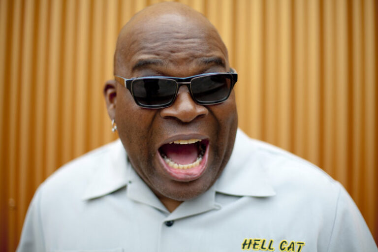 Barrence Whitfield & The Savoys