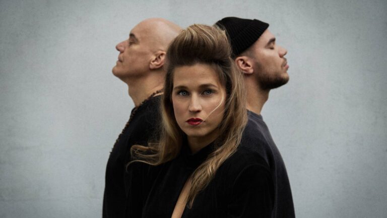 Selah Sue and The Gallands