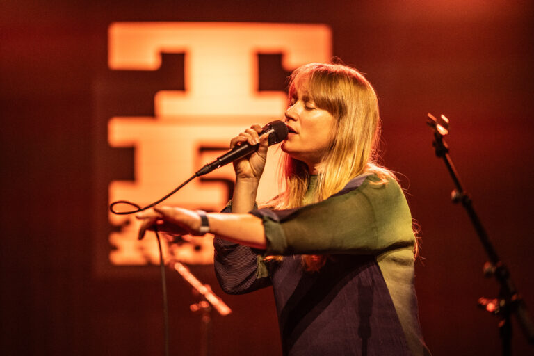 TakeRoot-2025-NielsKnelis-0073-DSC_1899