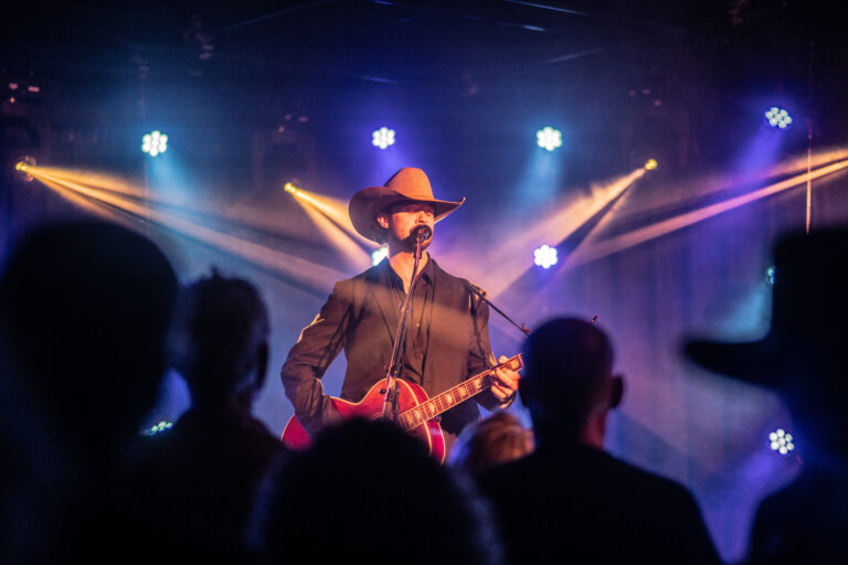 TakeRoot-2025-NielsKnelis-0084-DSC_2123