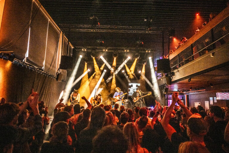 TakeRoot-2025-NielsKnelis-0119-DSC_2353-2