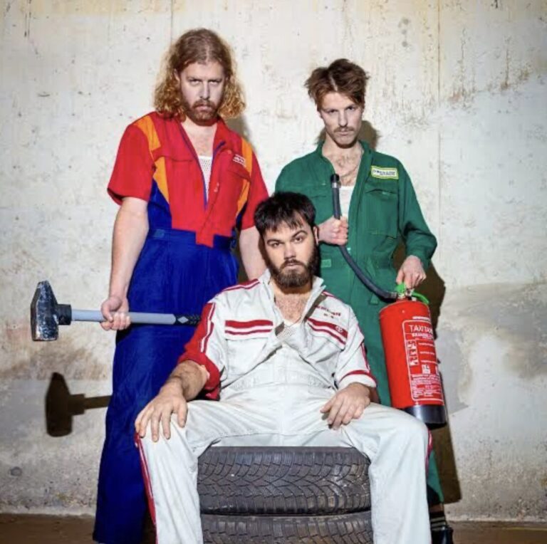 TAXITAXI met concert etiquette