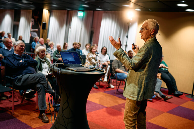 Masterpiece Dvorak 37