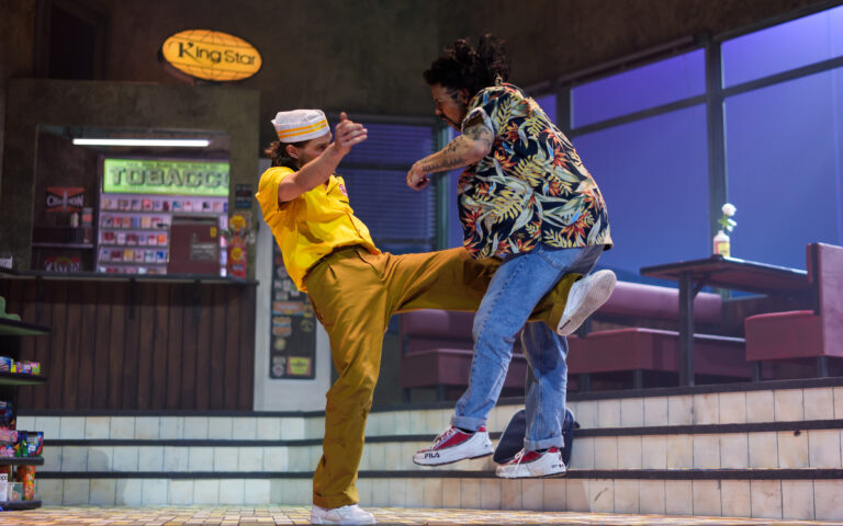 2602 JAC ISH A Fine Mess ©Michel Schnater