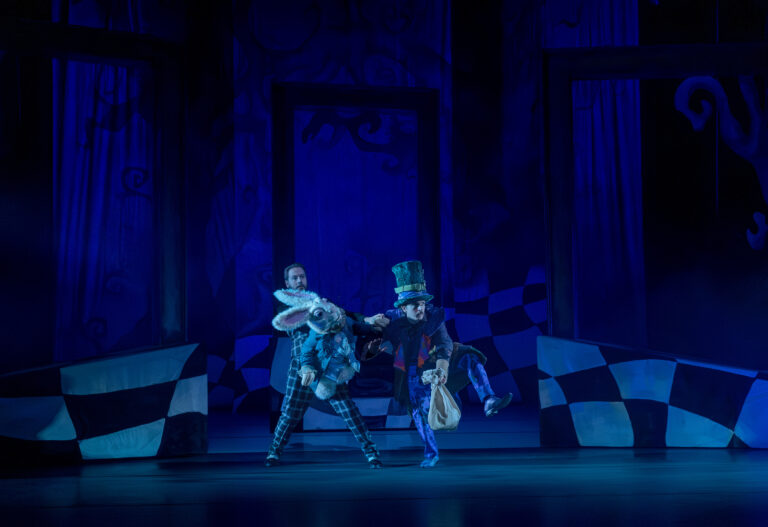 Alice in Wonderland Theater Terra-12-Fotocredit Marc Bos