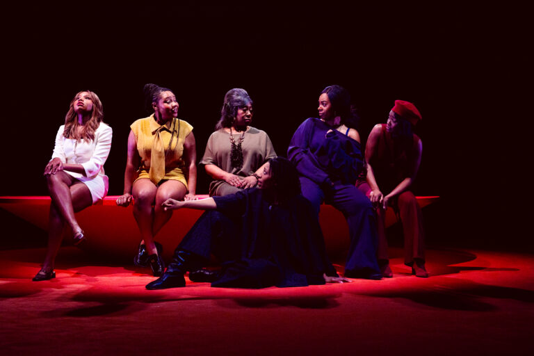 Sisterhood Theater Rotterdam Romana Vrede c Bete van Meeuwen (4)