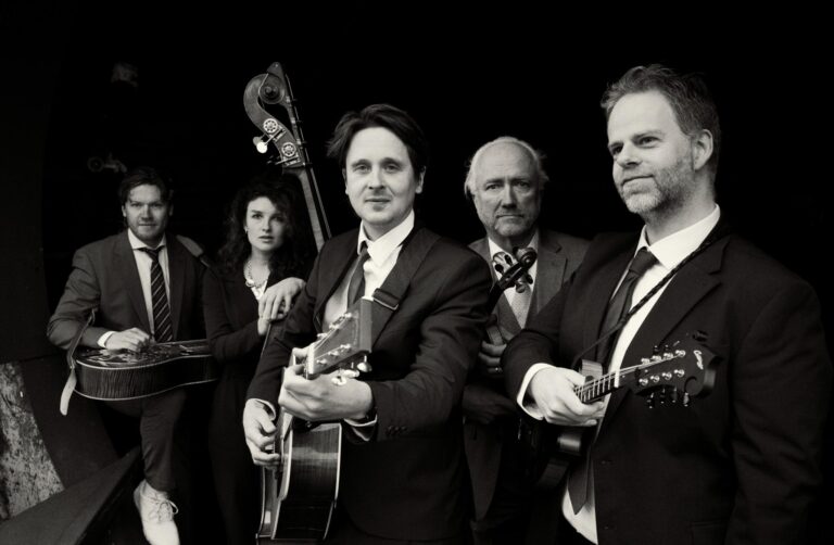 Bertolf – Bluefinger Volume 2.