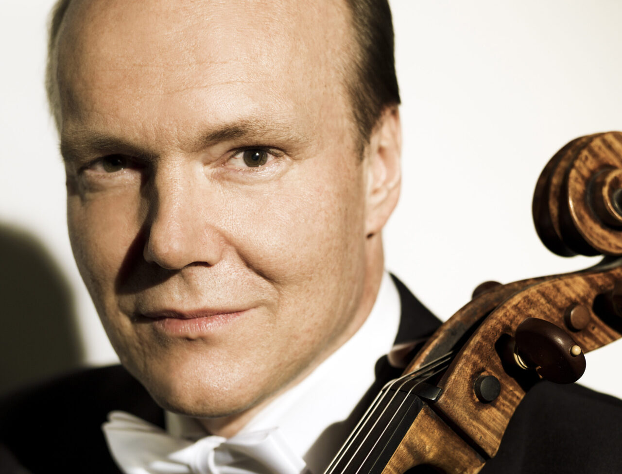 Noord Nederlands Orkest en Truls Mørk in De Oosterpoort, Groningen