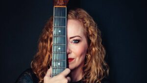 Anneke van Giersbergen