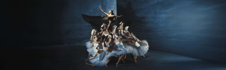 Swan Lake (6+)