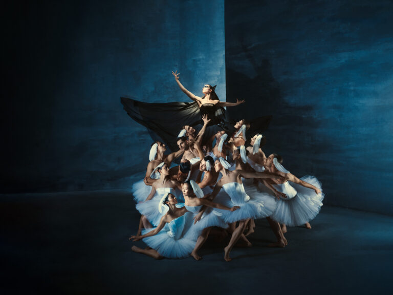 Swan Lake (6+)