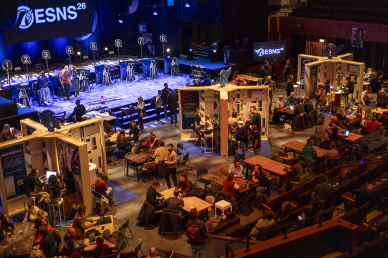 260115 ESNS 2e foodstands-30